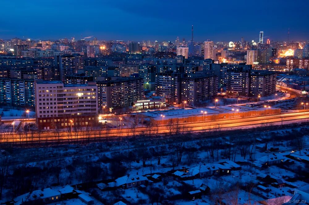 чкаловский район екатеринбург. дирижабль ботаника екатеринбург. ботанический район екатеринбург. чкаловская екатеринбург. район ботанический екатеринбург с высоты птичьего.