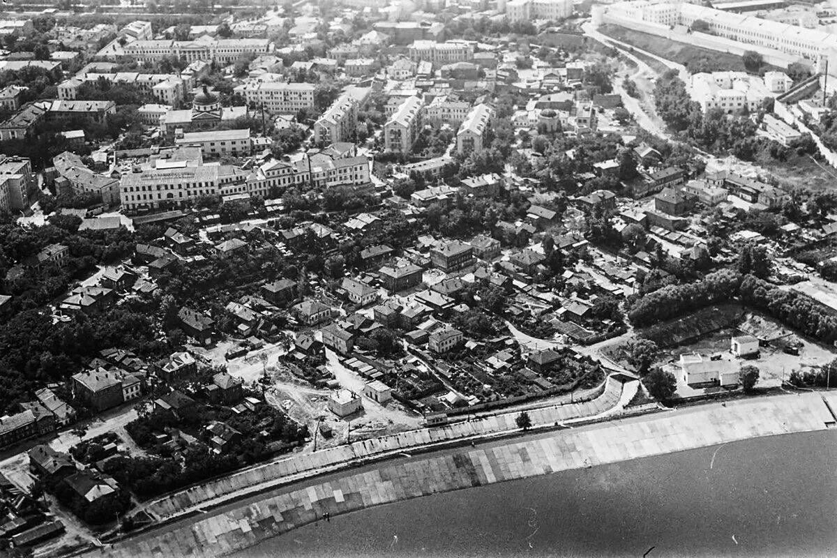 Казань 1980-е годы. Советское рано казань. Улица баумана казань 1990. Казань 2000 год. Советское рано казань.