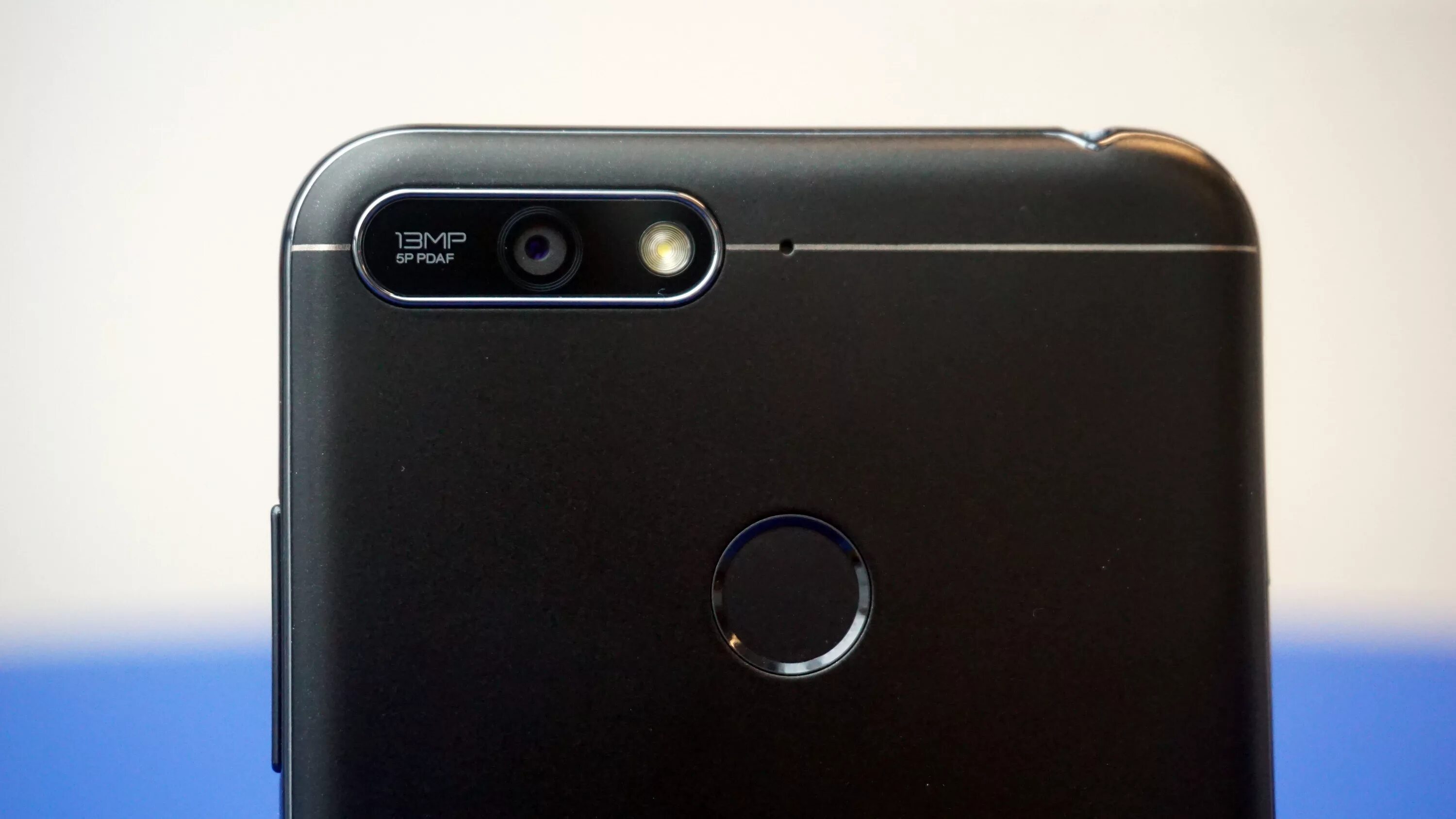 Камера смартфона 13 мп. Хонор 13mp. honor 7a камера. хонор 13 мп. honor 7a pro камера.