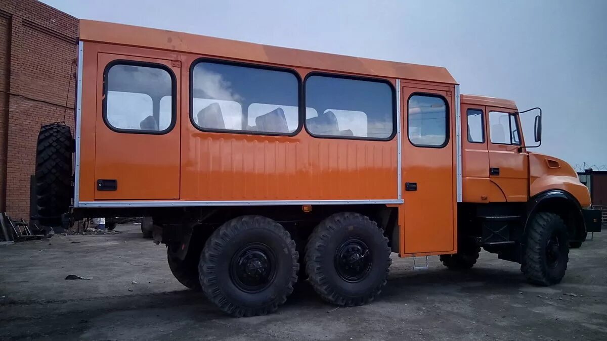 легковой автомобиль вахта. транснефть камаз вахтовка. зил 131 вахтовка. легковой автомобиль вахта. водители авто легкового на вахте.