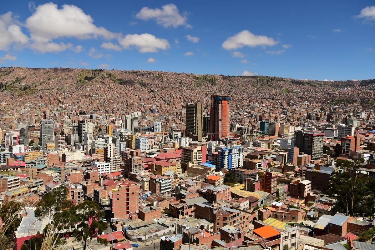 Пасет город. Ла пас Мексика. Столица Боливии ла пас или сукре. Ла-пас (Южная нижняя Калифорния). Ла-пас (Боливия).