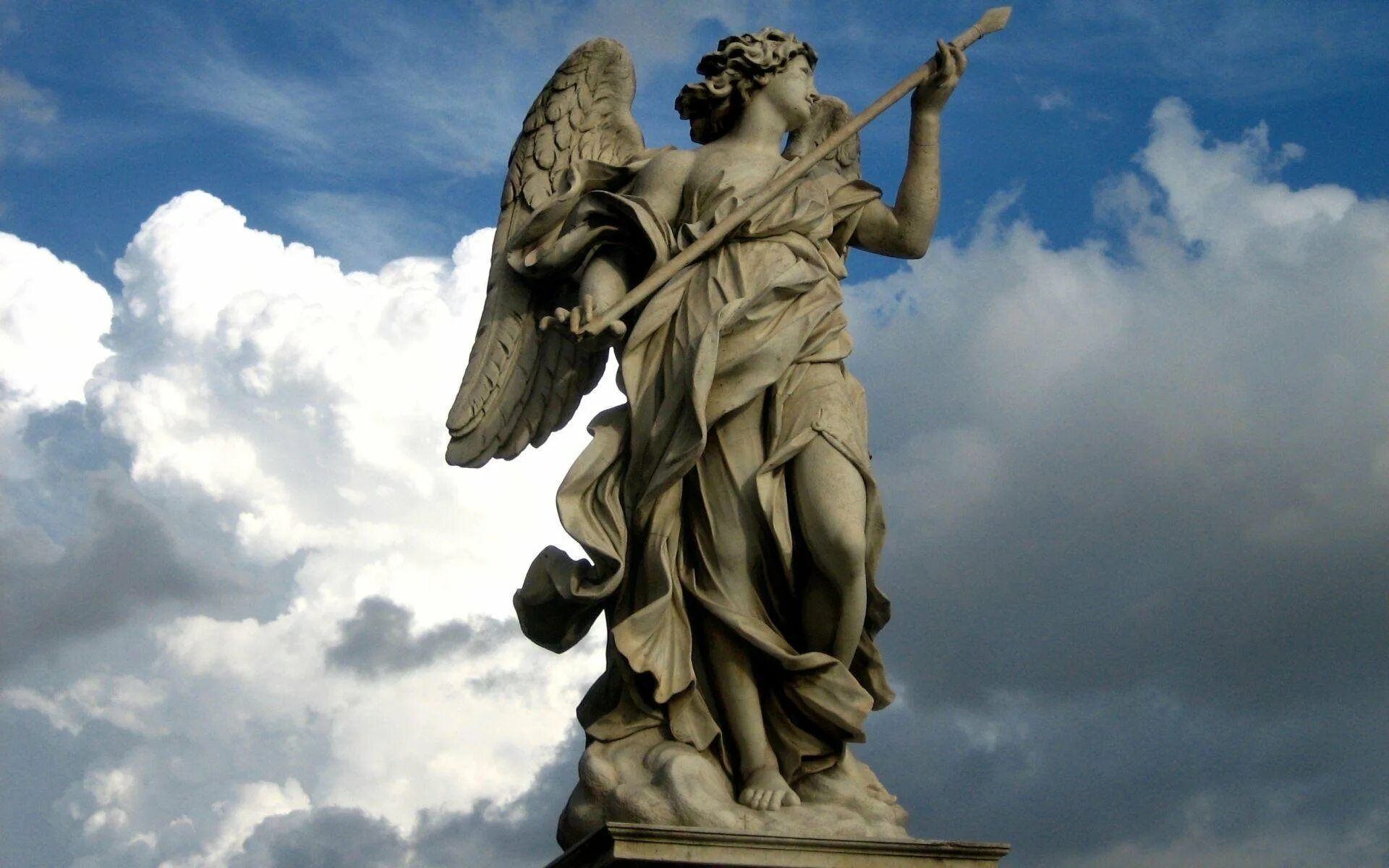Фото статуя. Статуи. Скульптуры ангелов. Скульптура «ангел». Статуя ангела.
