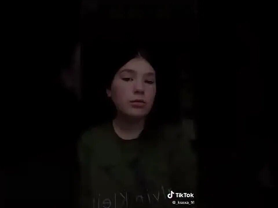 Я играю лучше тебя. Хватит со мной играть скажи. Хватит со мной играть скажи. Передразнивает мем. Хватит со мной играть скажи.
