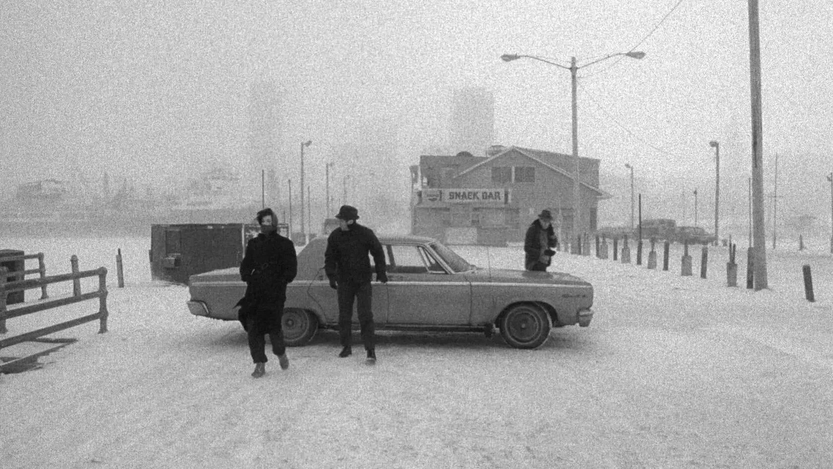 Страннее чем в раю. Stranger than paradise 1984. &quot;более странно, чем в раю&quot; джима джармуша. более странно, чем в раю (1984). более странно чем в раю.