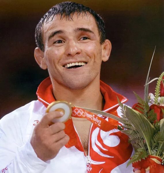 Манкие. Назир юнузович манкиев. манкиев олимпийский чемпион. назир манкиев борец. манкиев назир олимпийский.