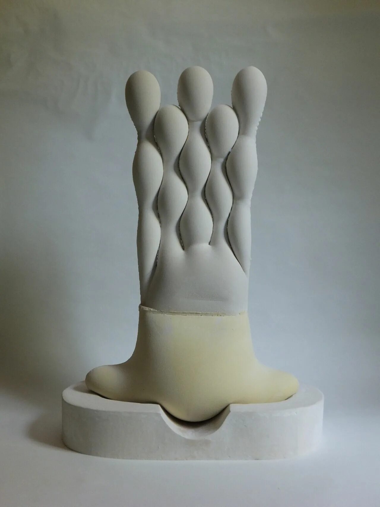 Plaster Cast. Cast a Sculpture. Гипсовые фигуры с чиа. Plaster Cast Art. Plaster casting