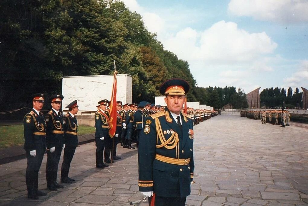 Что было после бригады. ЗГВ Германия Берлинская бригада. 6 Гвардейская Берлинская мотострелковая бригада. Берлинская бригада ЗГВ 89-91. Берлинская бригада ЗГВ 1992.