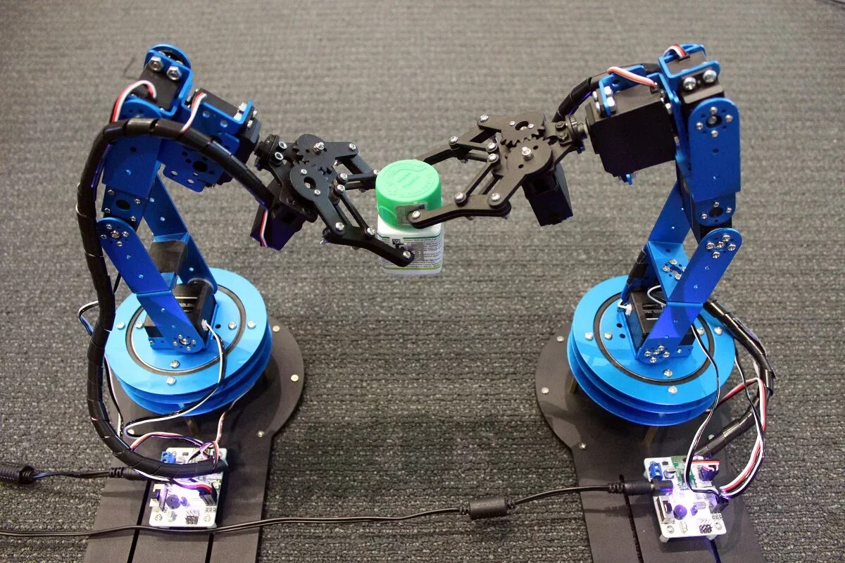 Примеры использования роботов. Робот-манипулятор new0805a. Учебный робот манипулятор sd1. Робот «Robotic Fish».. Робот-манипулятор SD 1-4-320.