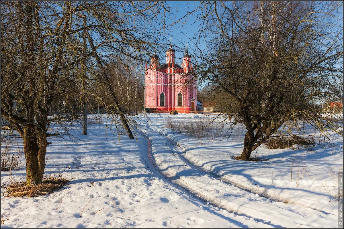 Преображенская Церковь в селе Красном. Спасо Преображенская Церковь село красное. Село красное Старицкий район Церковь. Чесменская Церковь Тверская область.