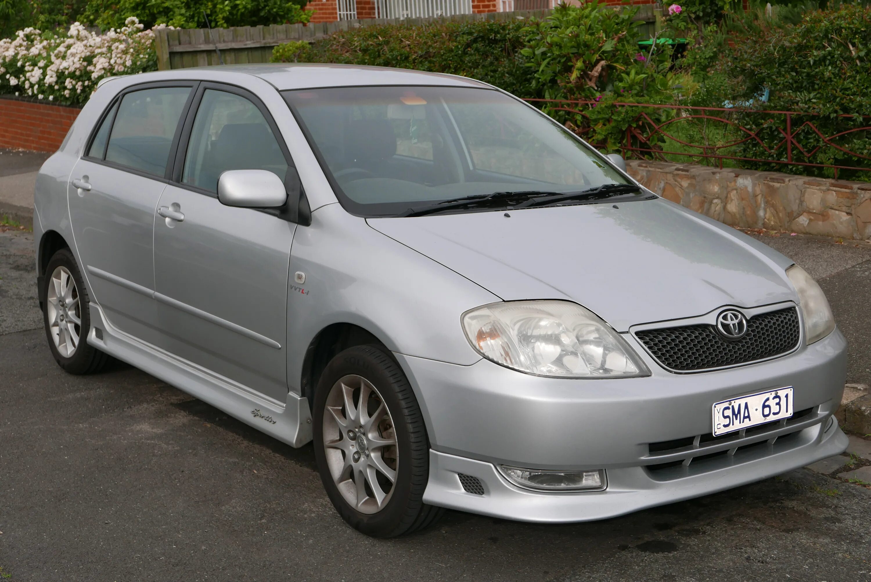 Тайота каролла 2003 хежбек. Тойота Королла 2003 хэтчбек. Toyota Corolla Hatchback 2003. Toyota Corolla 2003 хэтчбек. Тойота е120 хэтчбек