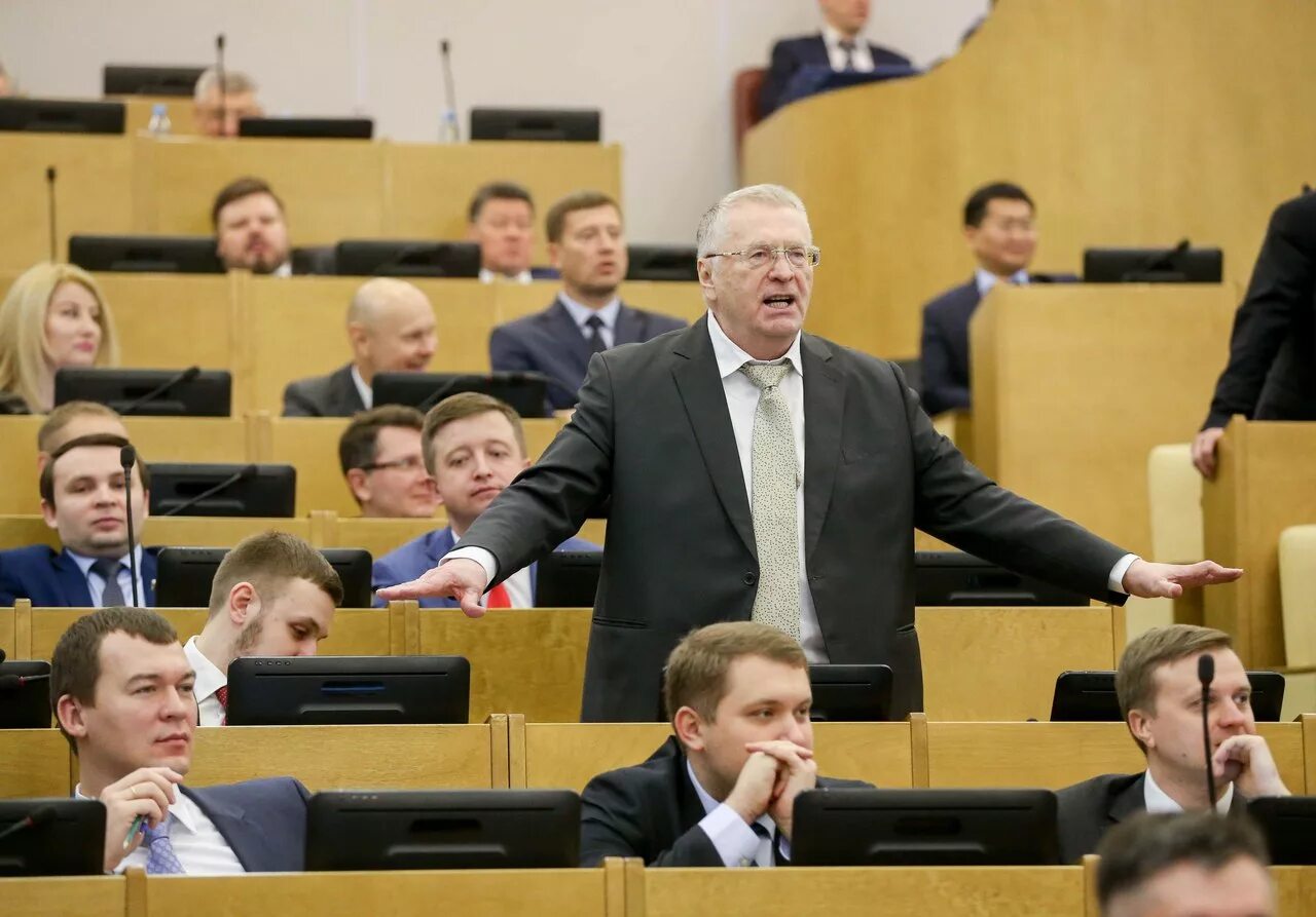 Кто может быть избран депутатом государственной. Депутат государственной думы москва. фото депутатов государственной думы. депутаты думы рф. депутаты сидят.