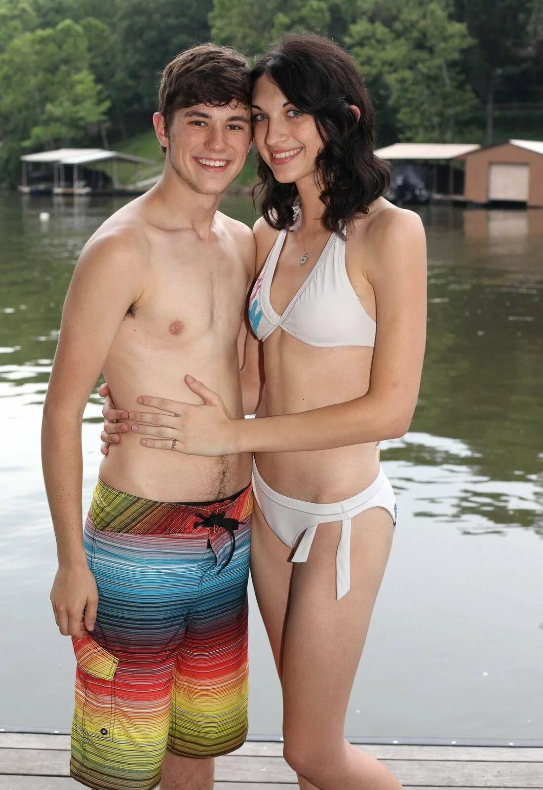 Симпатичный подросток в плавках. Парень девственник 18. Парень девственник 18. Соблазнение сестры. Парень девственник 18.