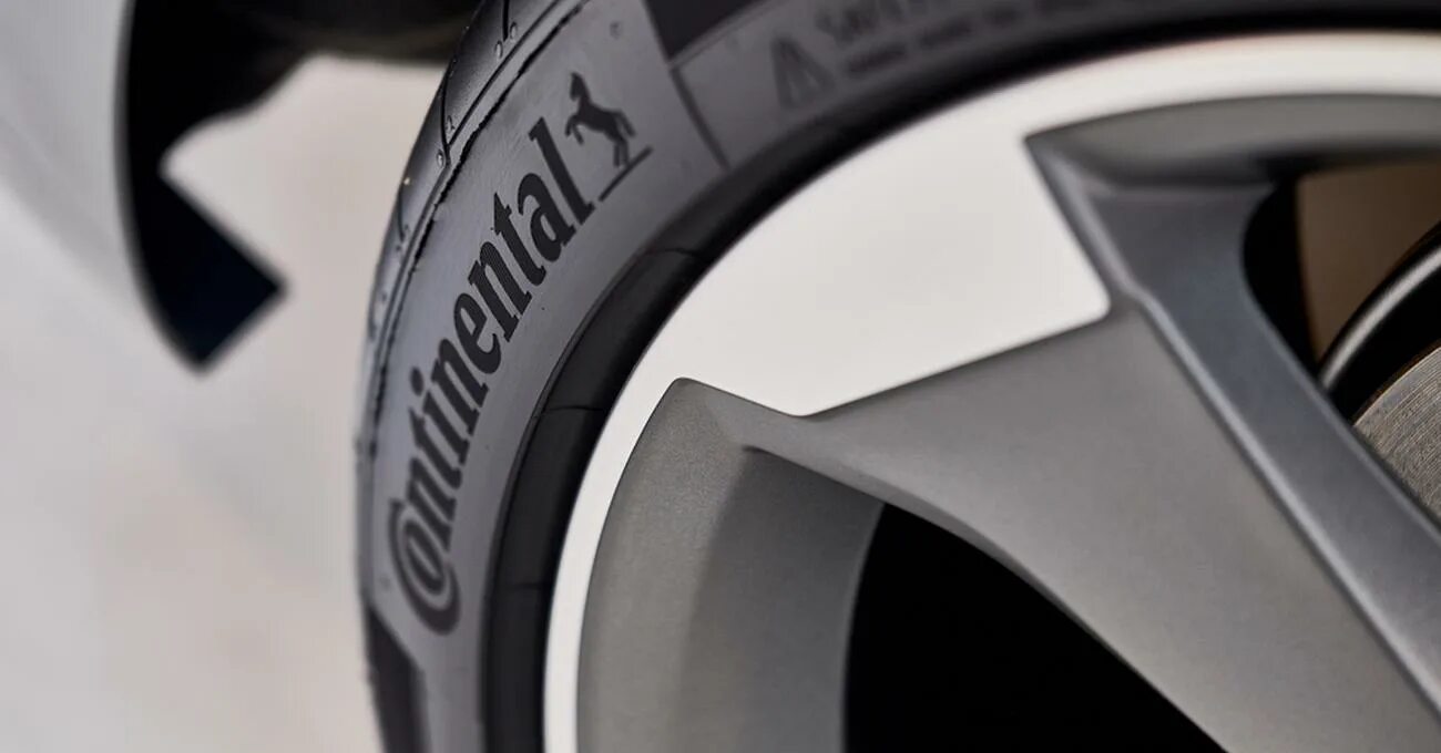 Runflat что это значит. Continental Tires. Шины RUNFLAT Continental. Continental AG. Continental Tire logo.