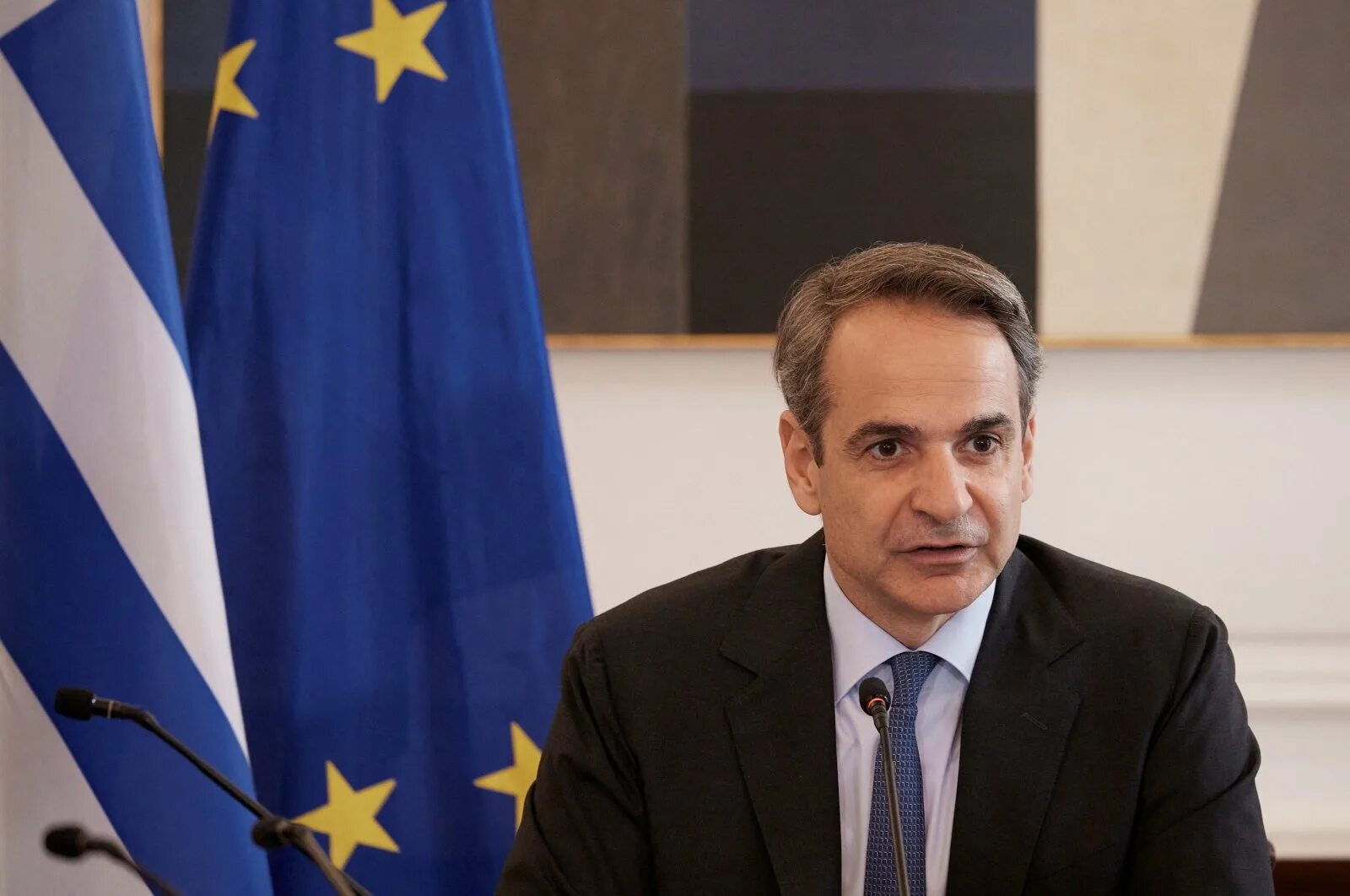 Мицотакис премьер министр Греции. Kyriakos mitsotakis. Министерство национальной обороны Греции. Премьер министр греции мицотакис