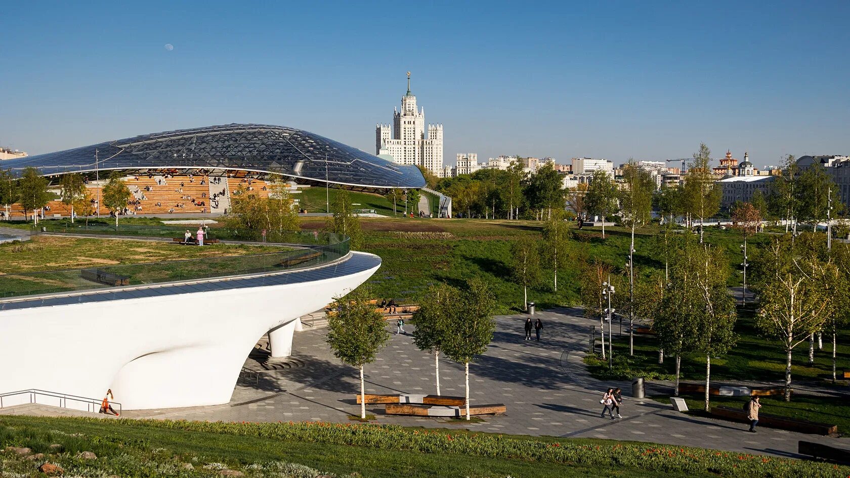 Парк Зарядье. Парк Зарядье в Москве. Парк Зарядье фото. Зарядье, Москва, улица Варварка, 6, стр. 1. Зарядье выставки 2024