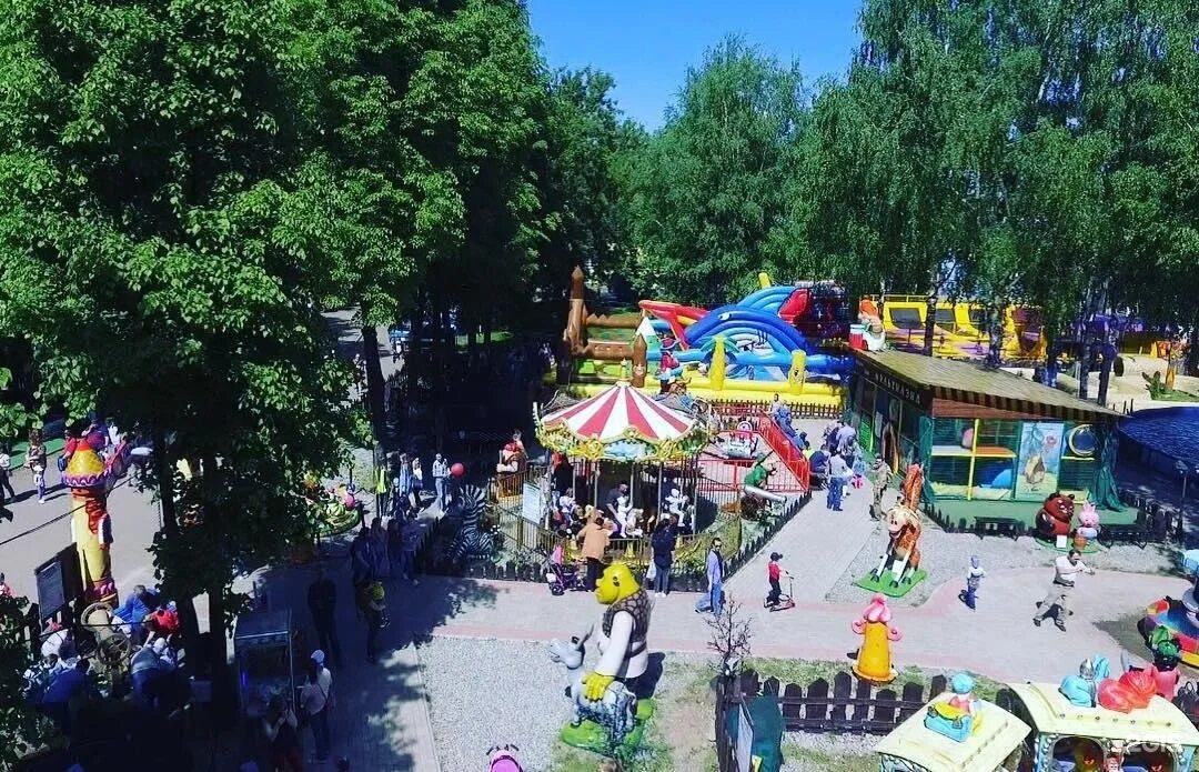М. Киров новый парк. С. Парк кирова торжок. Парк имени гагарина киров.