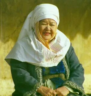 Беата Юндин қара адамдармен порно