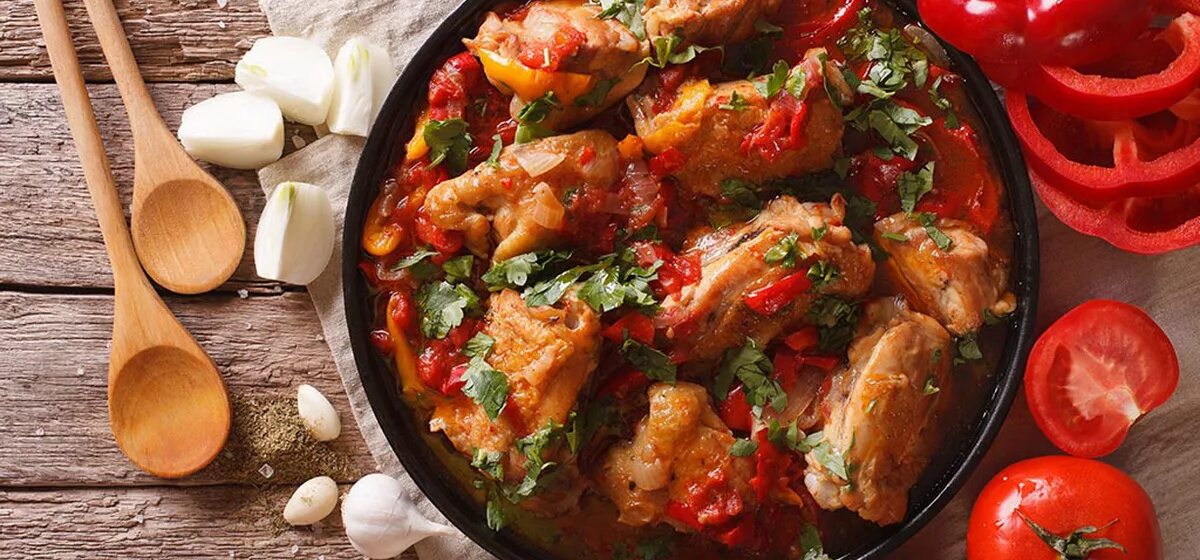 Чахохбили с овощами. Чахохбили с овощами. Чахохбили куриное. Чахохбили с овощами. Чахохбили аджарский.