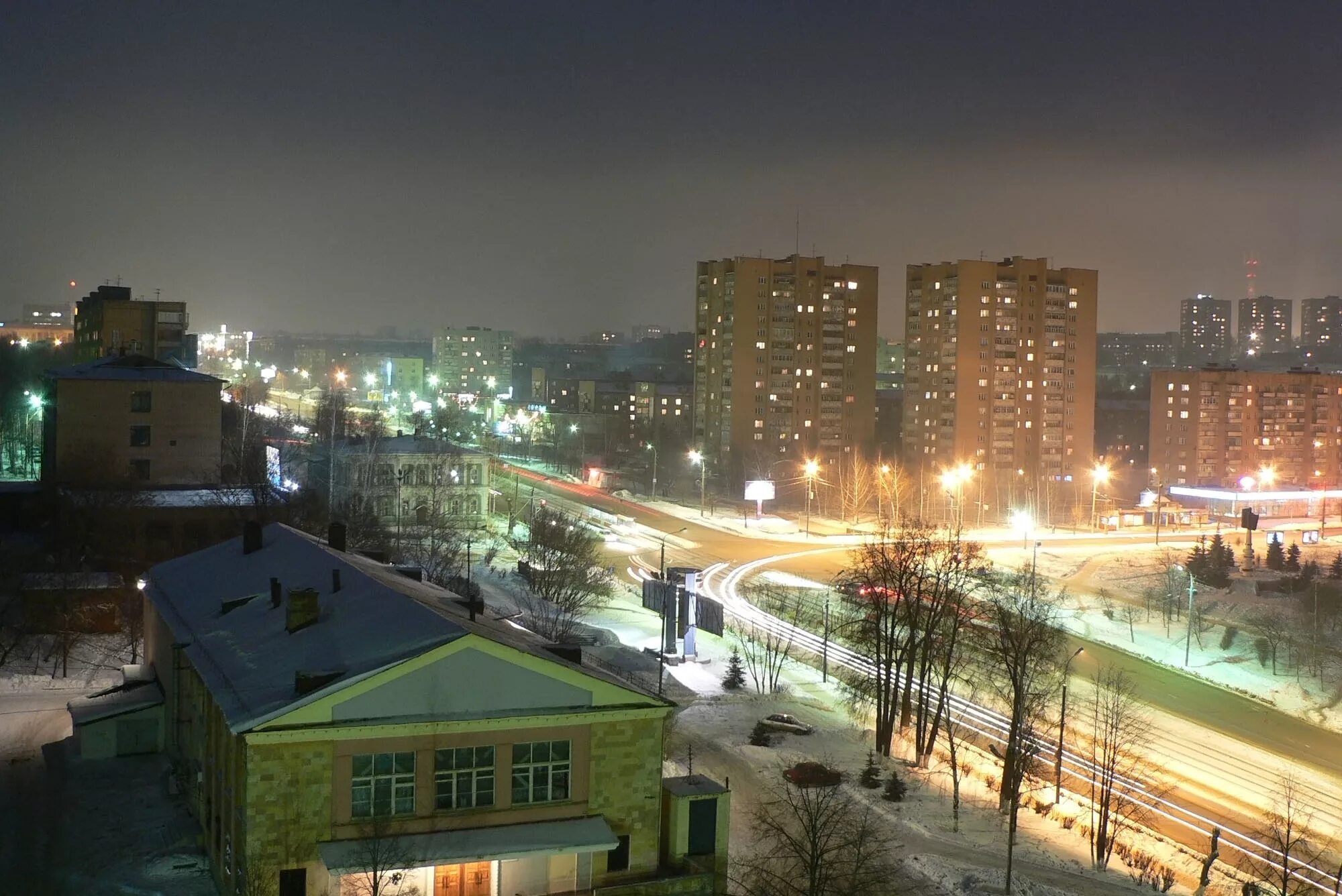 Улицы ижевска названные. Ижевск. Ночной Ижевск. Ночной город Ижевск. Красивые улицы Ижевска.