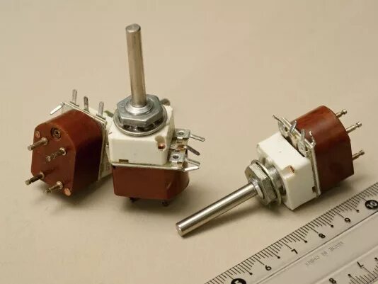 сп3 33 23 ао 0,125 вт м10м аналог. сп3-33-46 а вп-20 вс3-32 20% 47к.