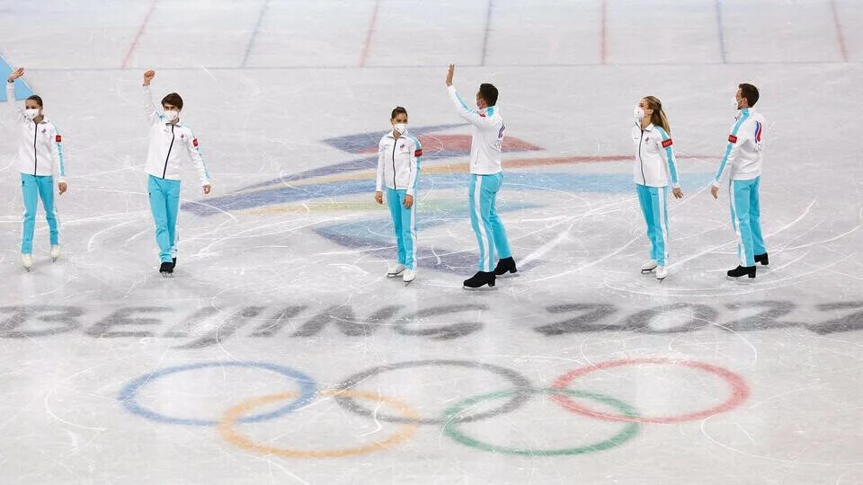 ближайшие фигурные соревнования. фигуристы любители. парное катание. соревнования сдюсшор москвич 2013 фигурное катание. фигуристы любители соревнования.