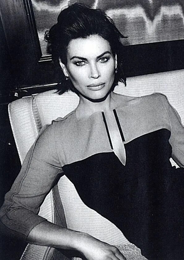 Керри отис. Кэти оттис. карре отис. кэрри отис 2025. carre otis в молодости.