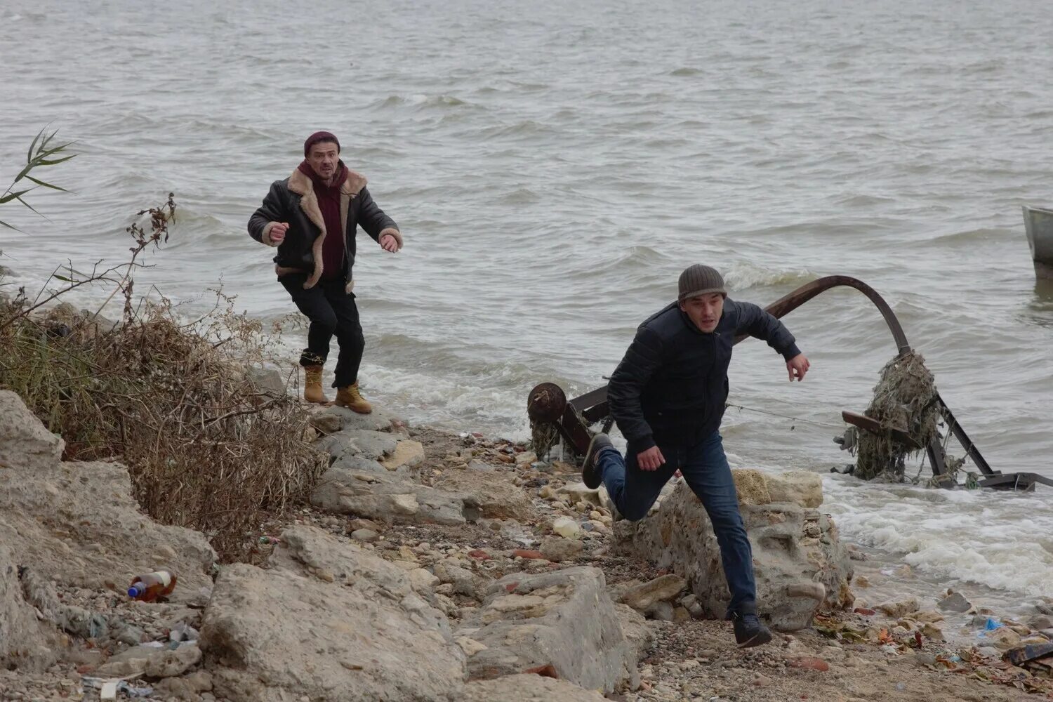 где снимался хозяин. выезжий лог манского района. выезжий лог камень высоцкого. хозяин тайги выезжий лог. хозяин сериал никифоров.