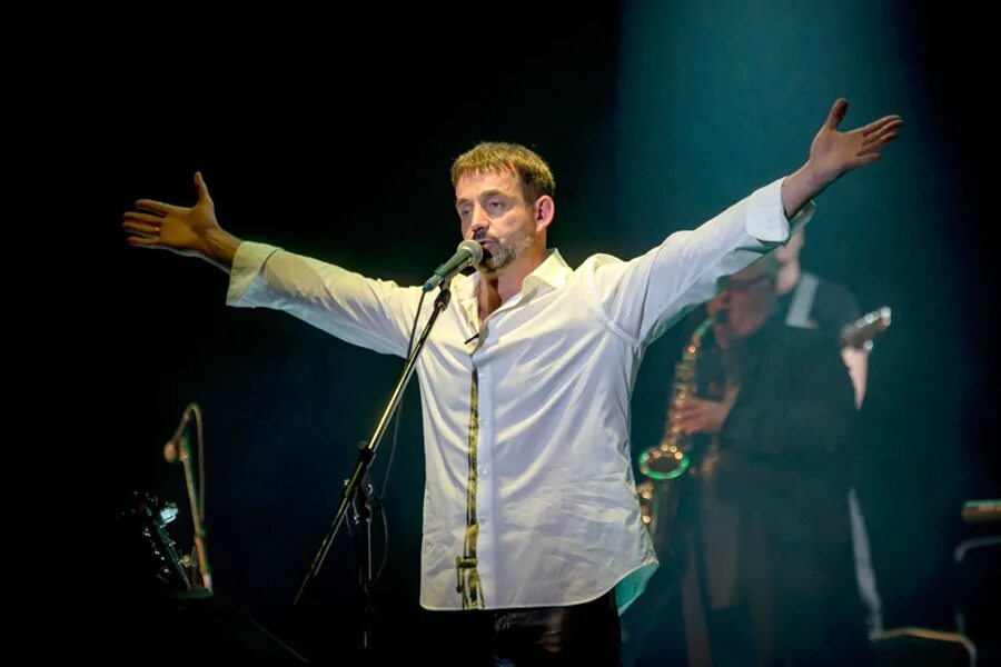 Певцов оркестр. Дмитрий певцов и певцов оркестр. Оркестр певцова состав. Дмитрий певцов и «певцовъ-оркестр» логотип. Певцов дмитрий и оркестр концерт.