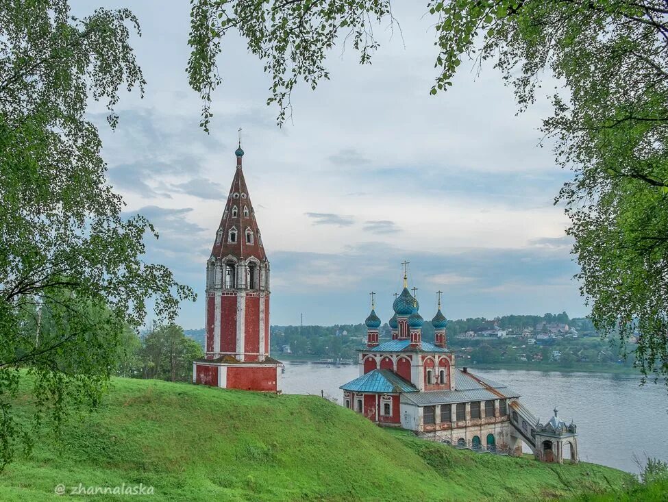 Казанская Преображенская Церковь в Тутаеве. Тутаев левый берег набережная. Тутаев левый берег Ярославль. Сооружение город Тутаев. 128 тутаев левый берег ярославль