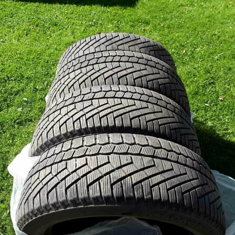 Резина 225 55 19 шипы. Резина 225 55 19 шипы. Резина 225 55 19 шипы. Michelin x-ice north 2. Continental crosscontact viking.