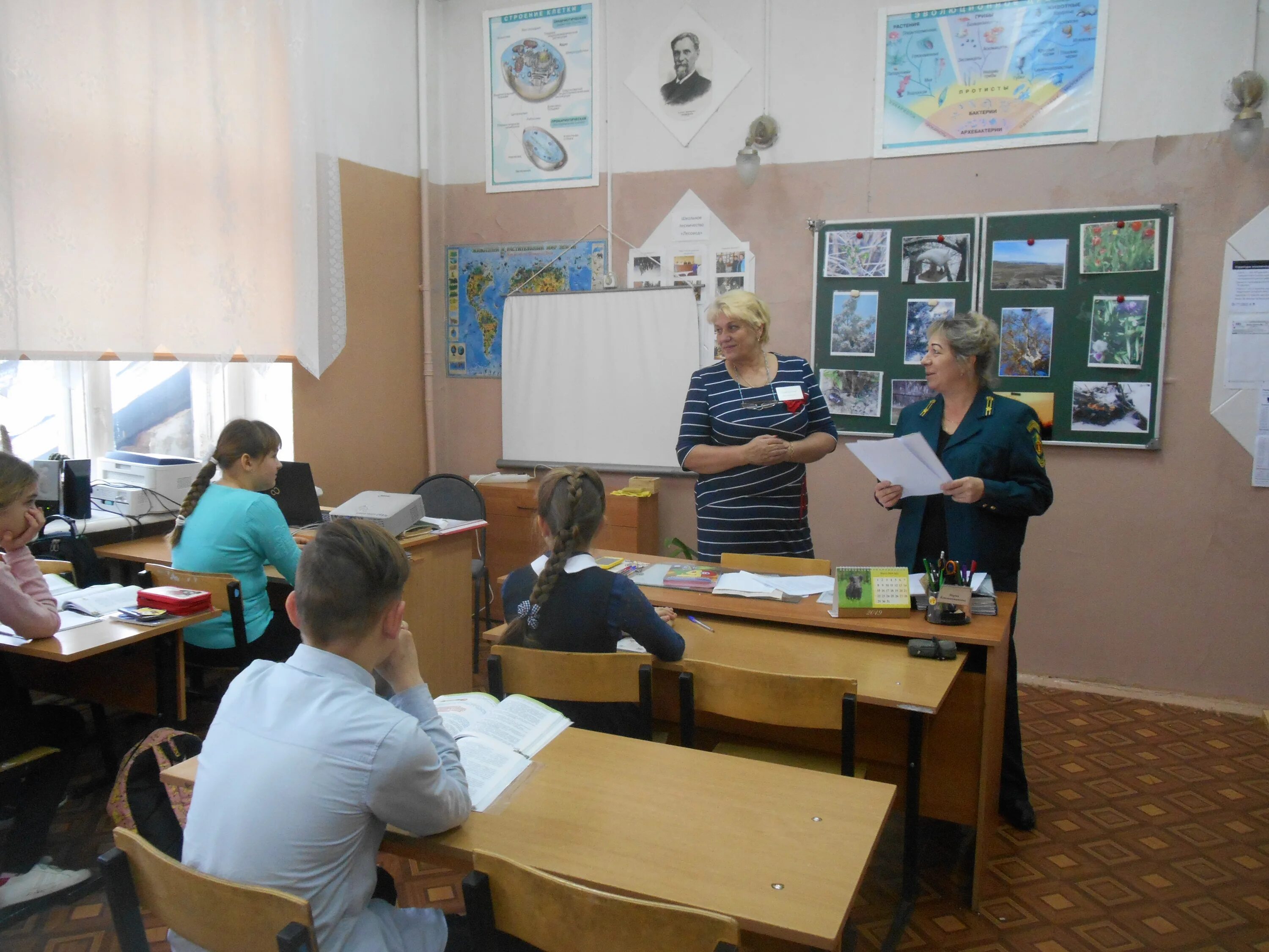 Спасская школа волоколамского. Спасская школа 9 б. Спасская школа волоколамского. Моу спасская сош. Спасская школа волоколамского.