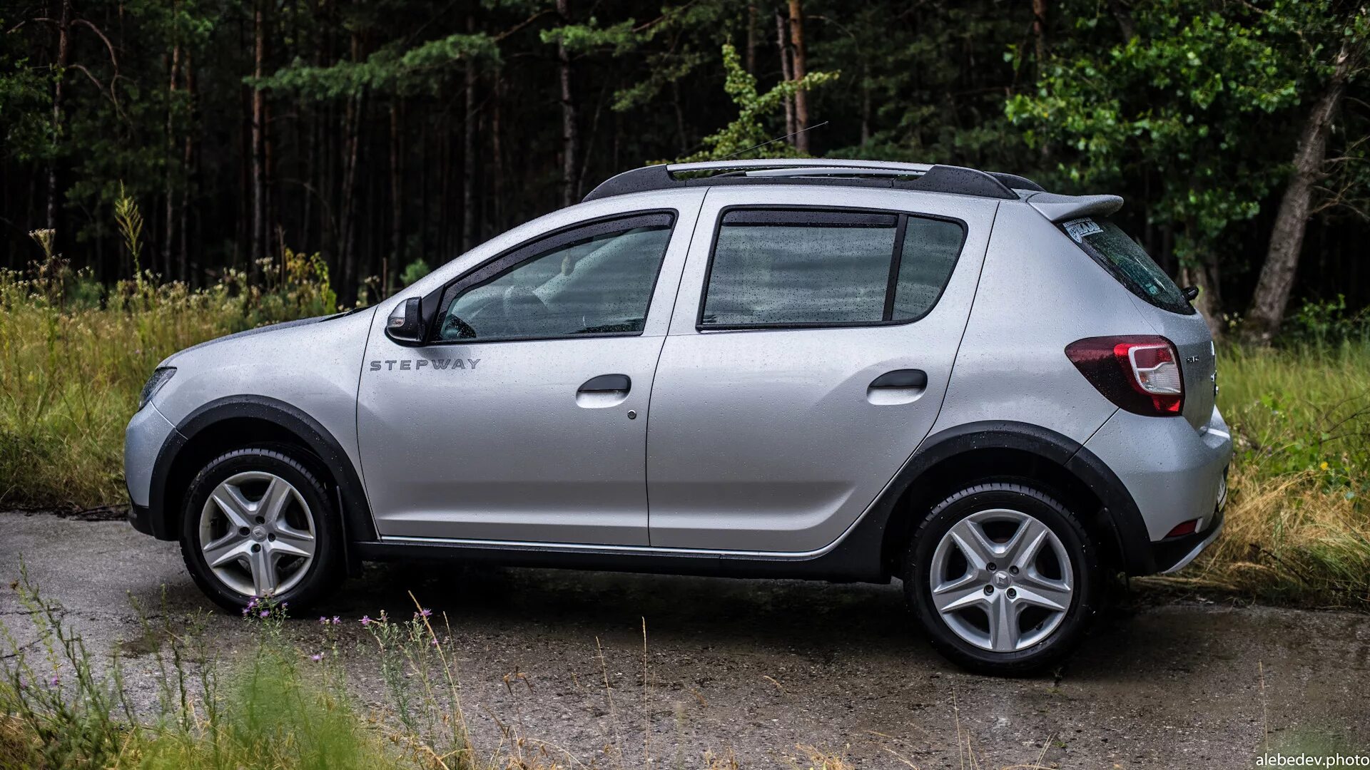 Renault Sandero Stepway 2. Renault Sandero Stepway 2019 белый. Рено Сандеро степвей 2020. Рено Сандеро степвей 2 2016.