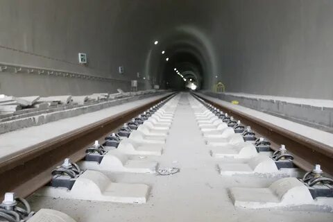 Строительство железных дорог мостов и туннелей