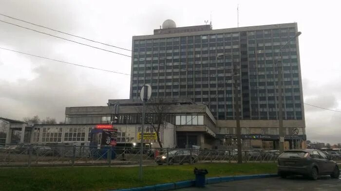 КГИОП не планирует признавать памятниками Нарвскую заставу и Ленинградский дворе
