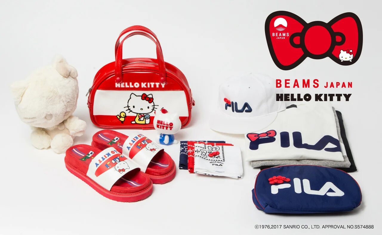 Old order hello kitty. Бренд хелло китти. мерч хеллоу китти. fila hello kitty. коллаборации с hello kitty.
