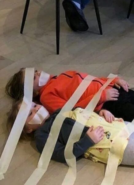 Можно ли связывать детей. Можно ли связывать детей