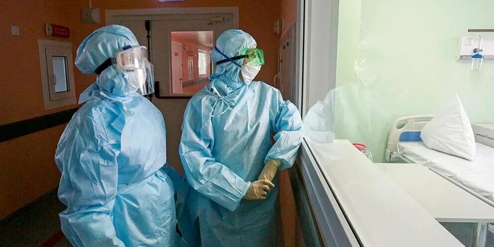 Медицинский работник уис. Инфицированные в России коронавирусом. В России за сутки с коронавирусом госпитализировали 2 666 человек.