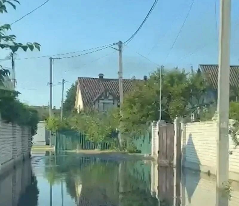 Наводнение в Херсонской области 2023. Каховская ГЭС затопление Херсонской области. Каховская ГЭС потопление. Наводнение в Херсонской области. Украинцы затопили