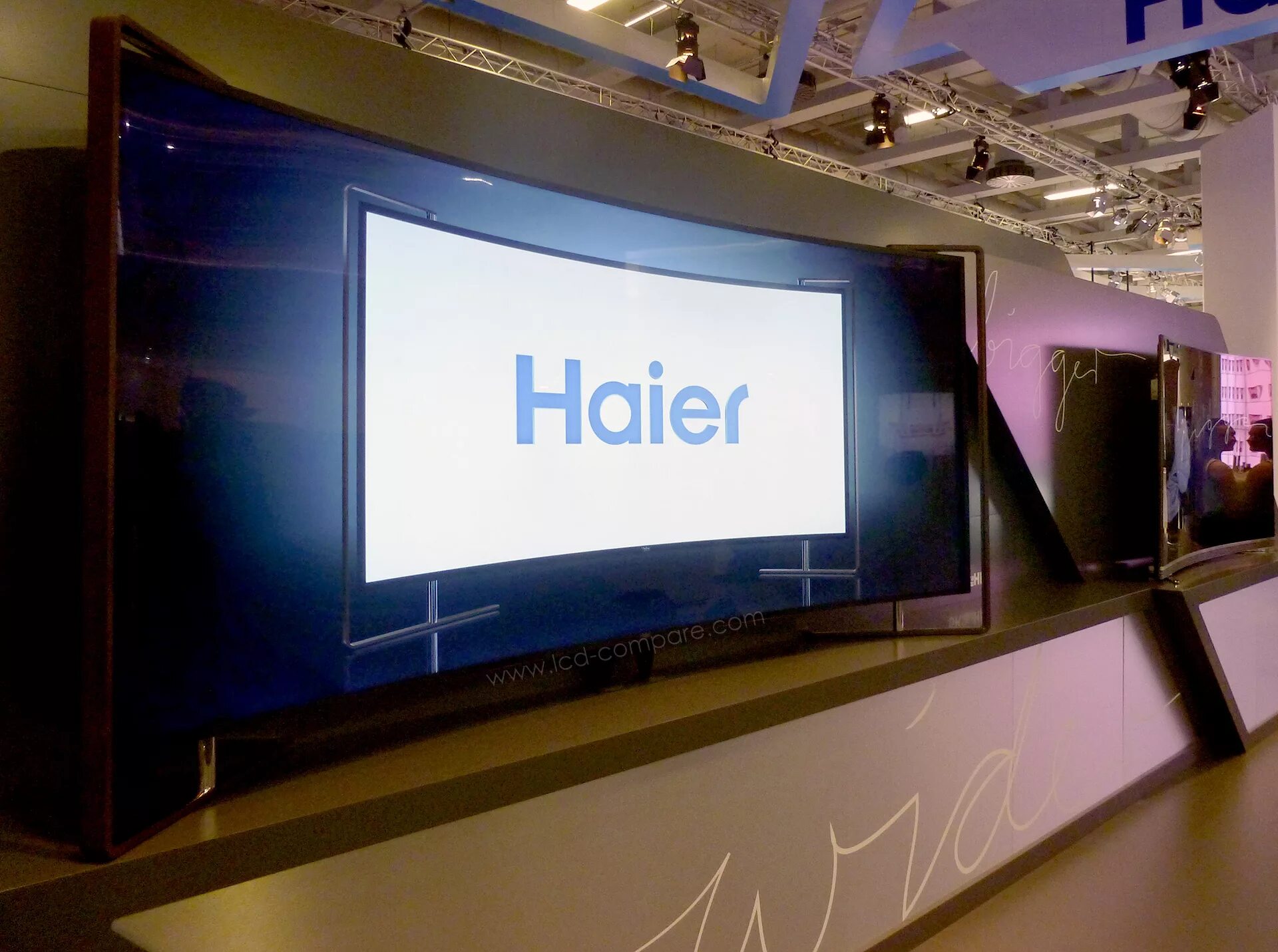 Качество телевизоров haier. Телевизор Хайер 65. Телевизор Хайер 65 дюймов 2022 г. Хайер le42k5500tf телевизор. Телевизор Haier 65 Smart TV s5.