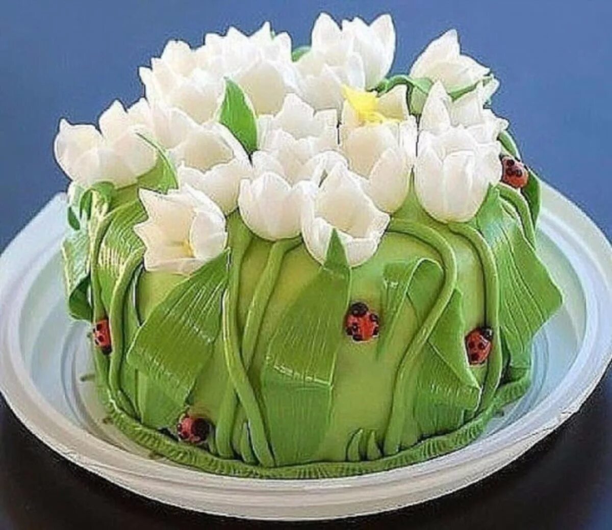 День рождения женщине в домашних условиях. Красивые тортики. Оригинальные торты. Торт Весна. Весенний тортик.