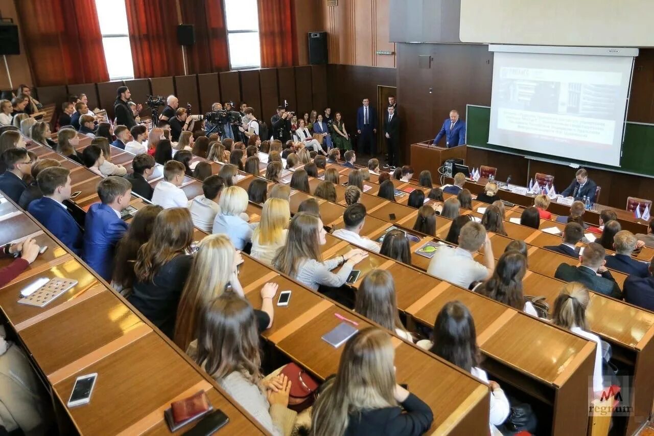 Число бюджетных мест