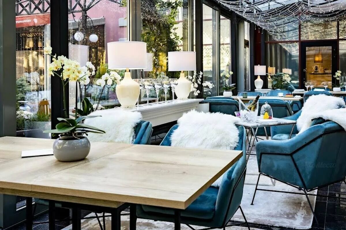 панорамный ресторан ростов. береговая 14 маяк ресторан. бутик отель 39. ресторан на крыше. панорамный ресторан ростов.