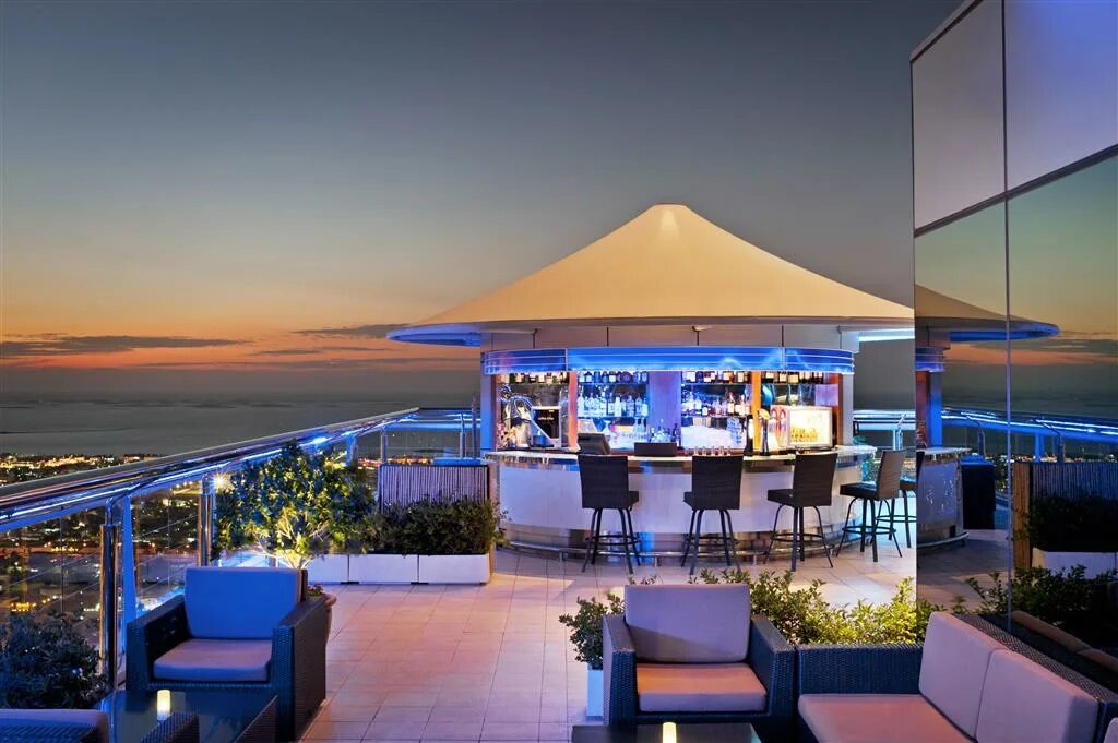Four points by sheraton downtown. Level 43 sky lounge дубай. four points by sheraton дубай. four points by sheraton sheikh zayed road, dubai 4. four points dubai терраса.