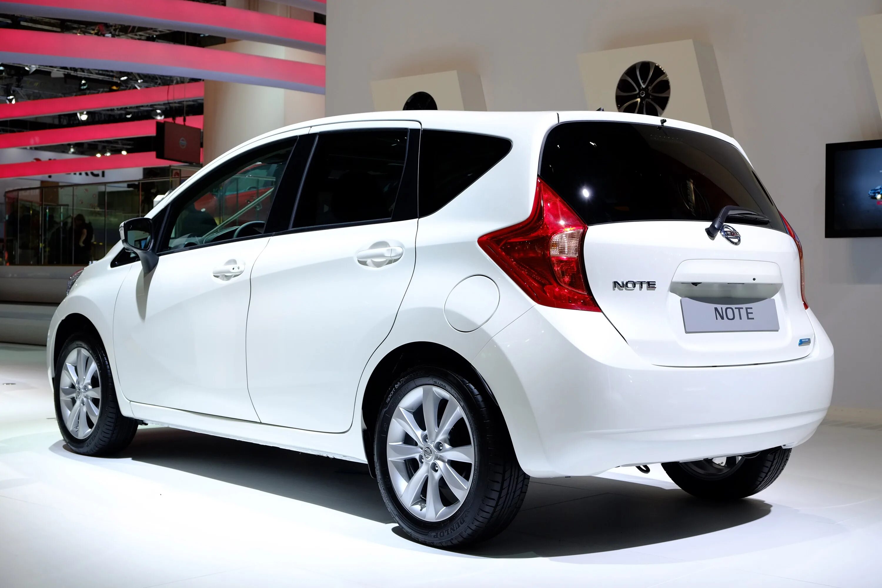 Nissan Note 2013. Ниссан ноут 2013. Nissan Note e12 2013. Ниссан ноут новый. Note e 12