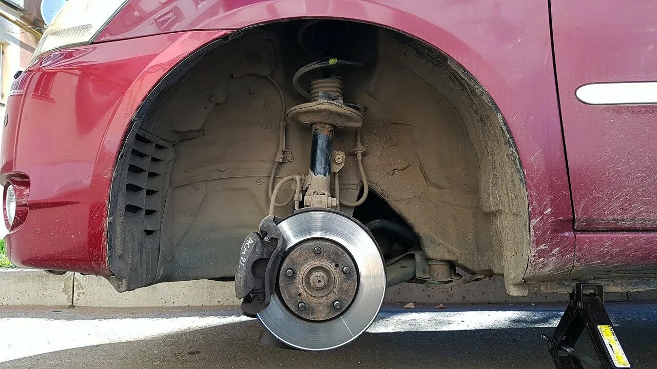 Стойка Toyota Ipsum 2005 ACM26 2AZ-FE, передняя купить во Владивостоке по цене: 