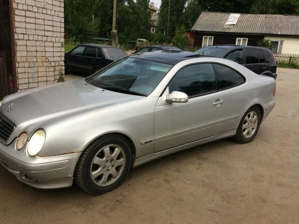 Купить мерседес 2000 года. Мерседес CLK Coupe 2000. Мерседес купе 2000г. Мерседес ЦЛК купе 2000. Мерседес ЦЛК купе 2000 года.