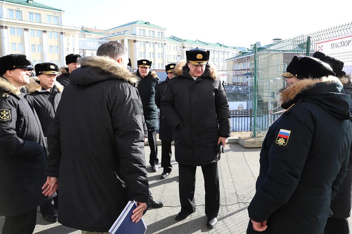 Главком ВМФ Евменов. Евменов в НВМУ Мурманск. Филиал НВМУ Владивостокское ПКУ.