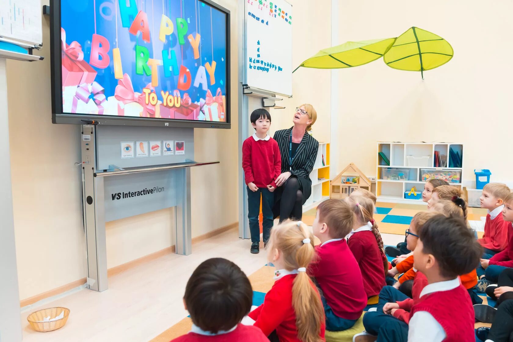 Virtual international school. Кембриджская международная школа cambridge international school moscow. кембриджская международная школа в сколково. кембриджская международная школа москва горки. кембриджская международная школа, кампус москва.
