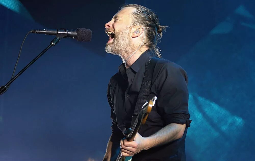 Radiohead music. Группа Radiohead. Группа Radiohead 2017. Glastonbury Radiohead 2017. Radiohead Thom Yorke.