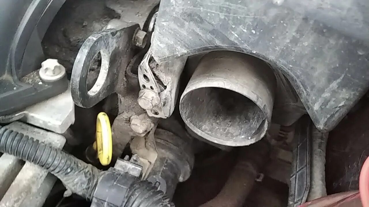 Рено колеос 1 2. Рено меган 2 глохнет на холостых оборотах причина. Глохнет на холостых меган 2. Меган 2 плавают обороты драйв2. Глохнет на холостых меган 2.